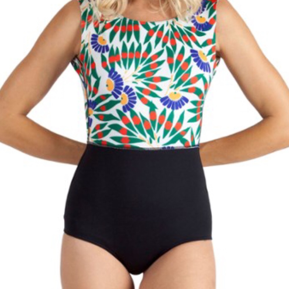 Seea Lido One Piece